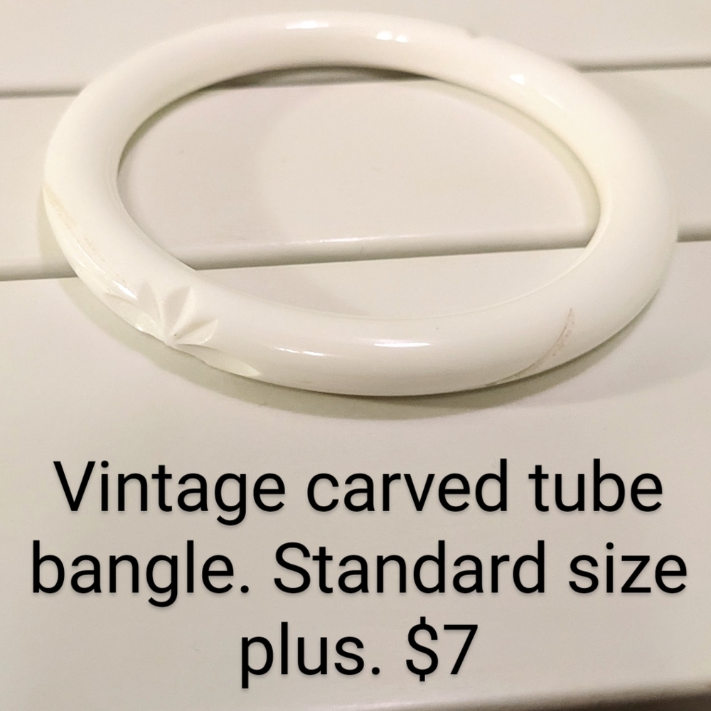 Vintage White Carved Narrow Bangle in Standard Size